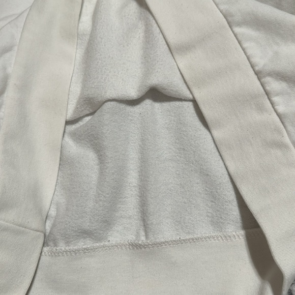 Friends Cropped Sweater - Picture 4 of 4